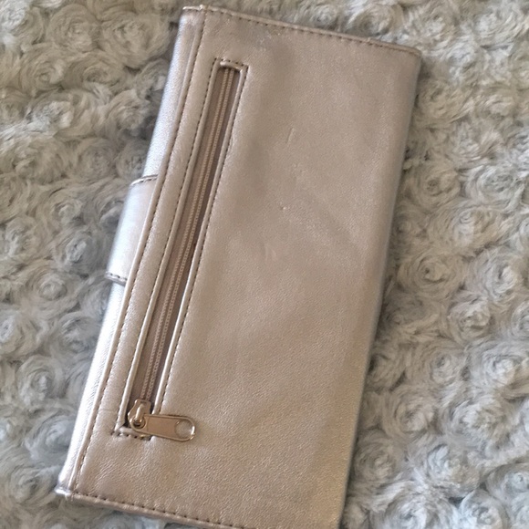 Metallic Silver Rhinestone Belt Buckle Wallet - Picture 9 of 10